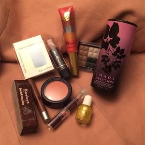 Make up bundle! NEW!